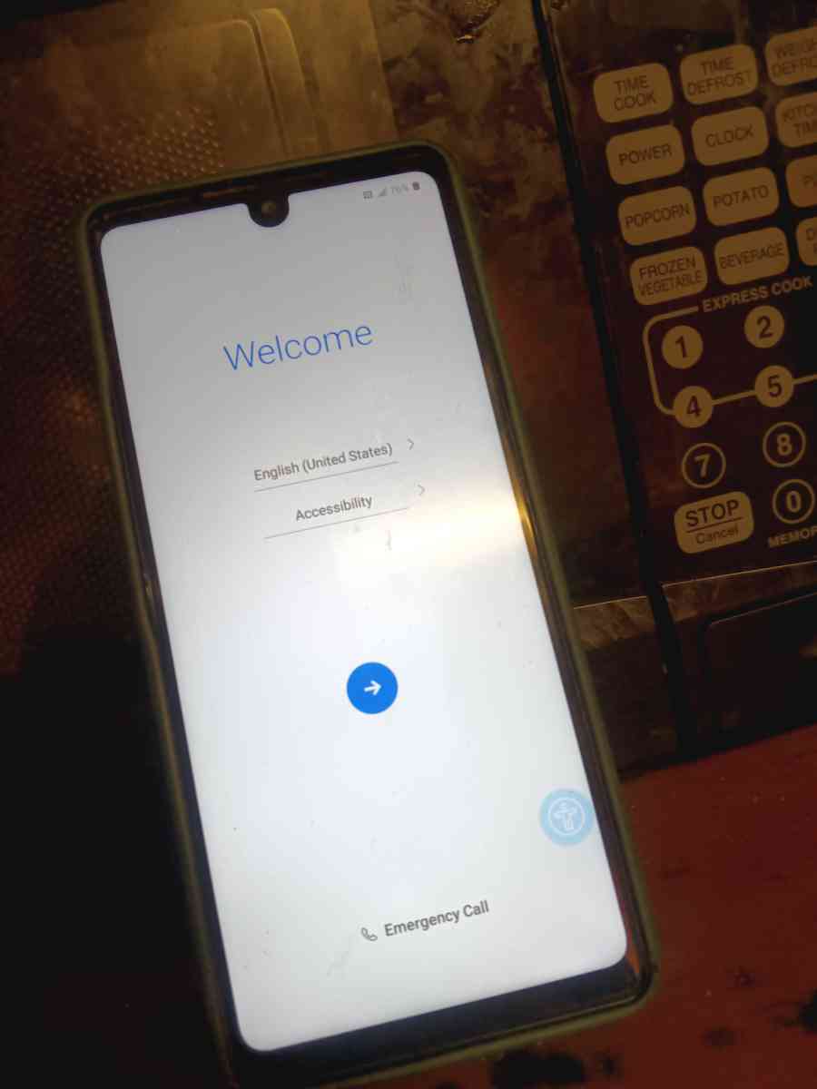 cellphone - Bloomington, Illinois - FleaMarketBay