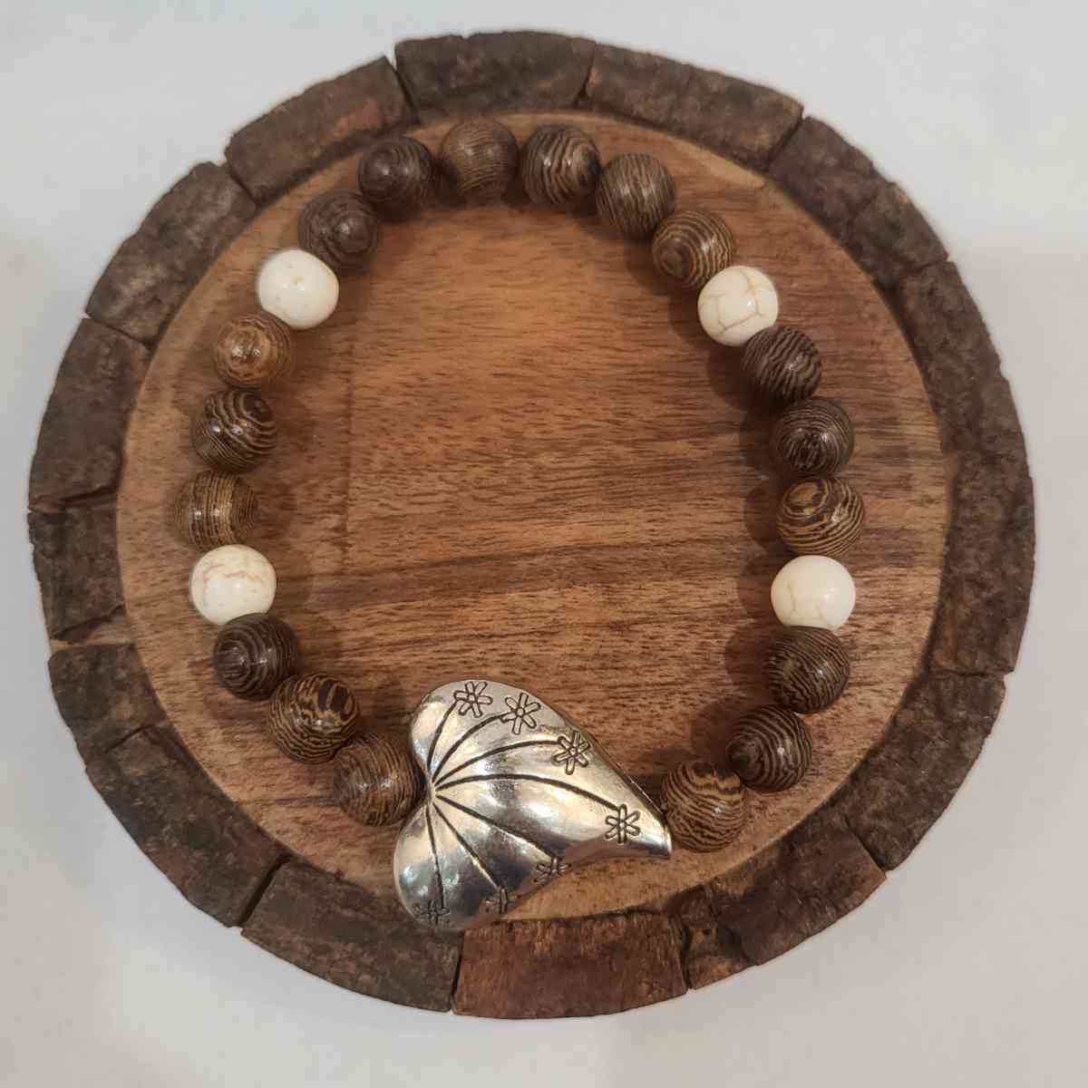 Bracket - Boca Raton, Florida - FleaMarketBay