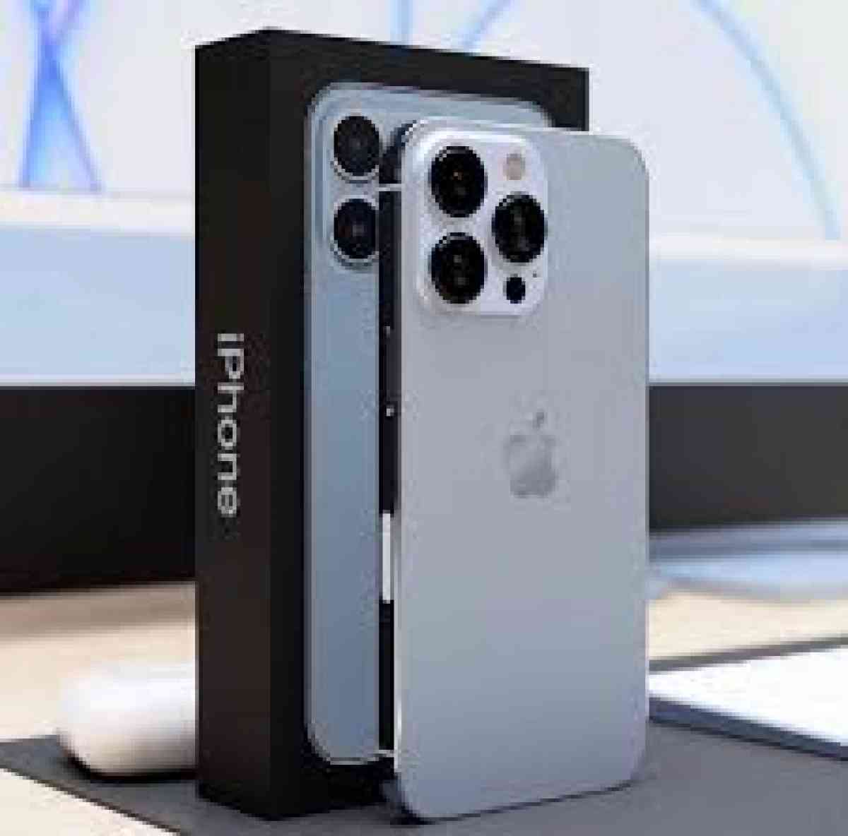 iPhone 13 Pro Max - Abbeville, South Carolina - FleaMarketBay