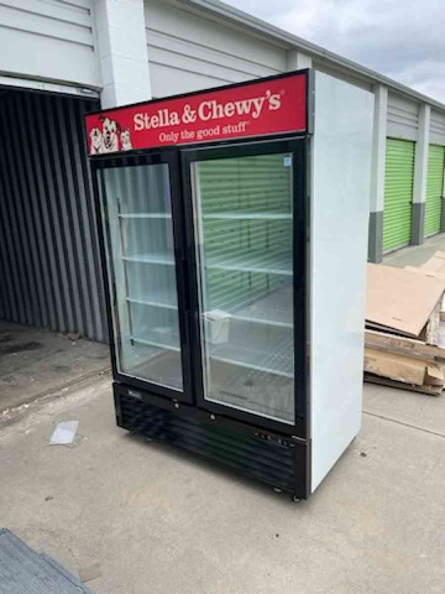 migali refrigerator - Glendora, California