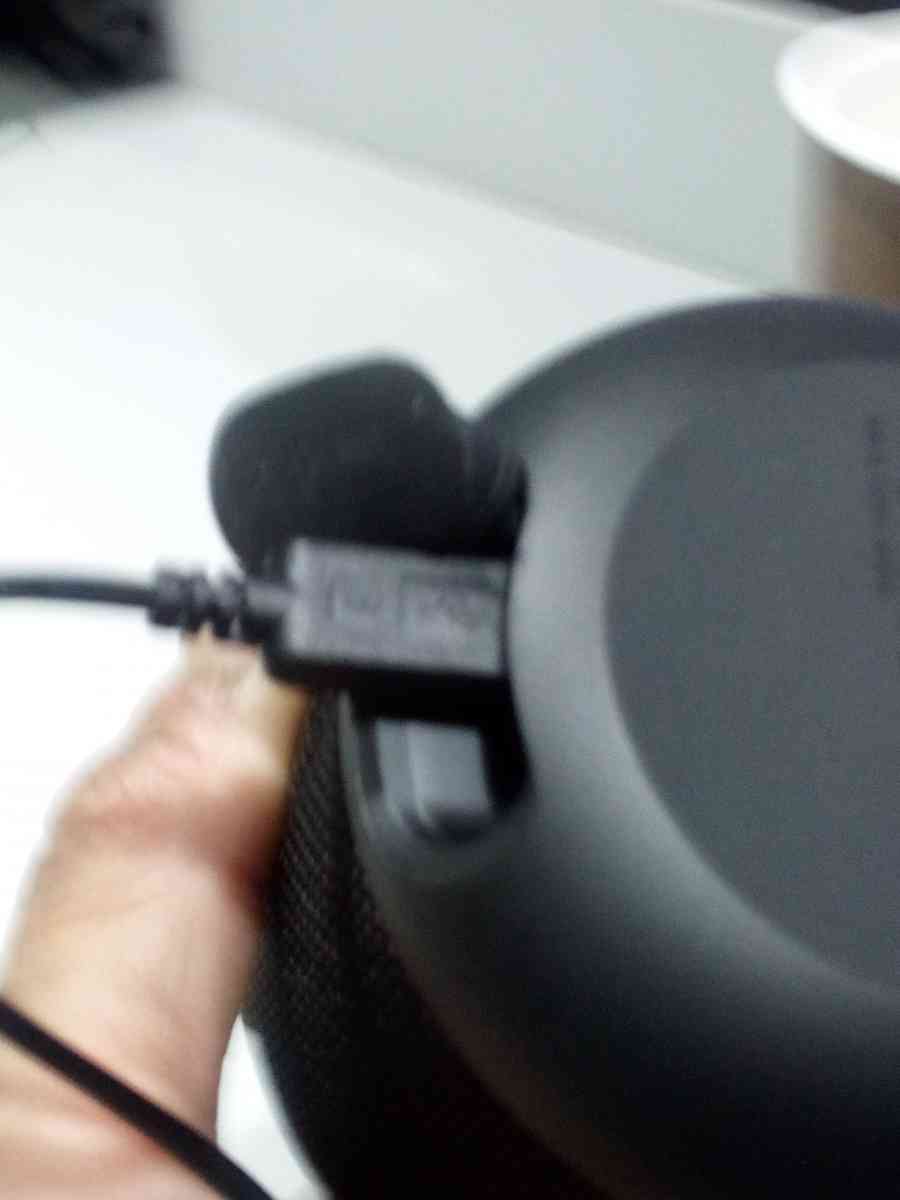 BRAND NEW HEYDEY BLUETOOTH SPEAKER 04 MODEL - Portland, Oregon - FleaMarketBay