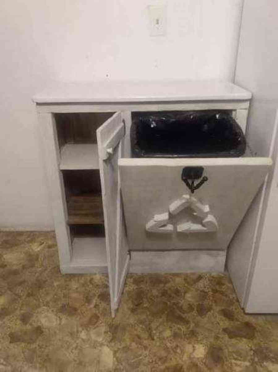 Custom made Driftwood Furniture - Trenton, Florida - FleaMarketBay