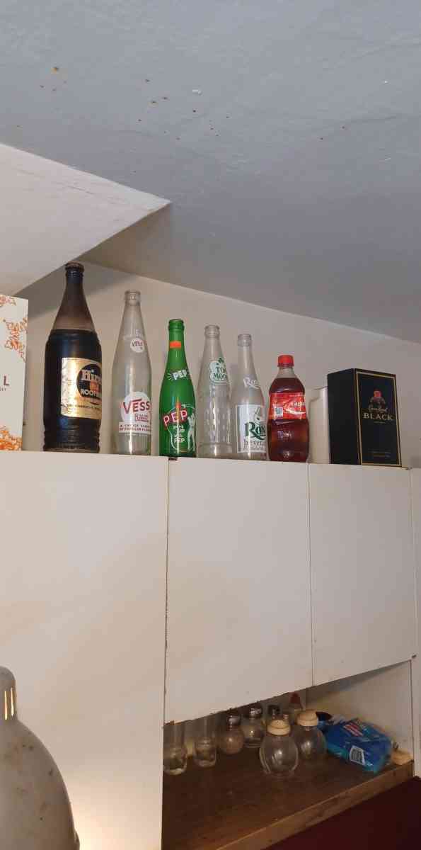 vintage glassware - Two Rivers, Wisconsin - FleaMarketBay