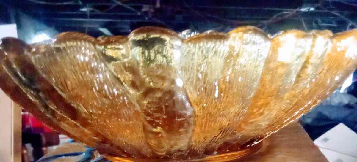 colored glass bowl - Alliance, Ohio - FleaMarketBay