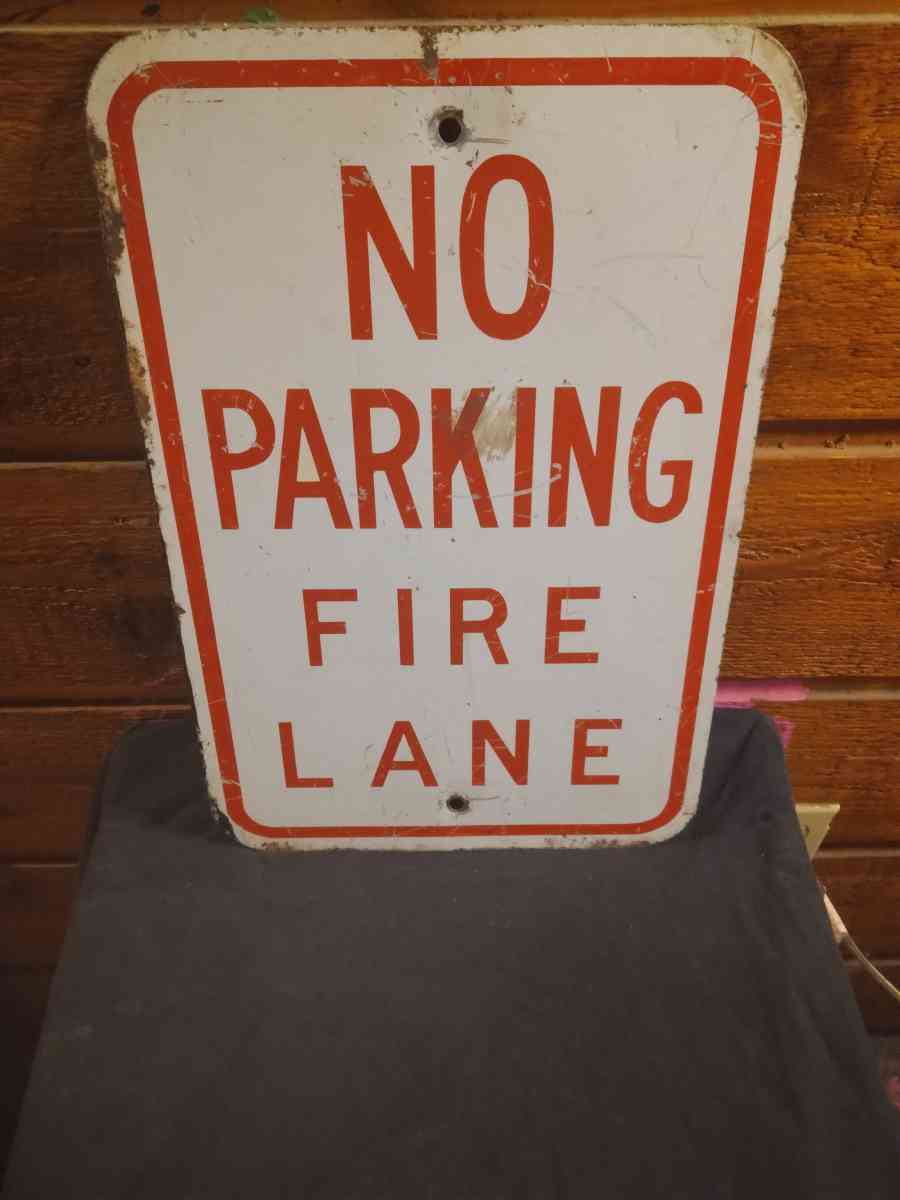 Parking Signs - Wadsworth, Ohio - FleaMarketBay