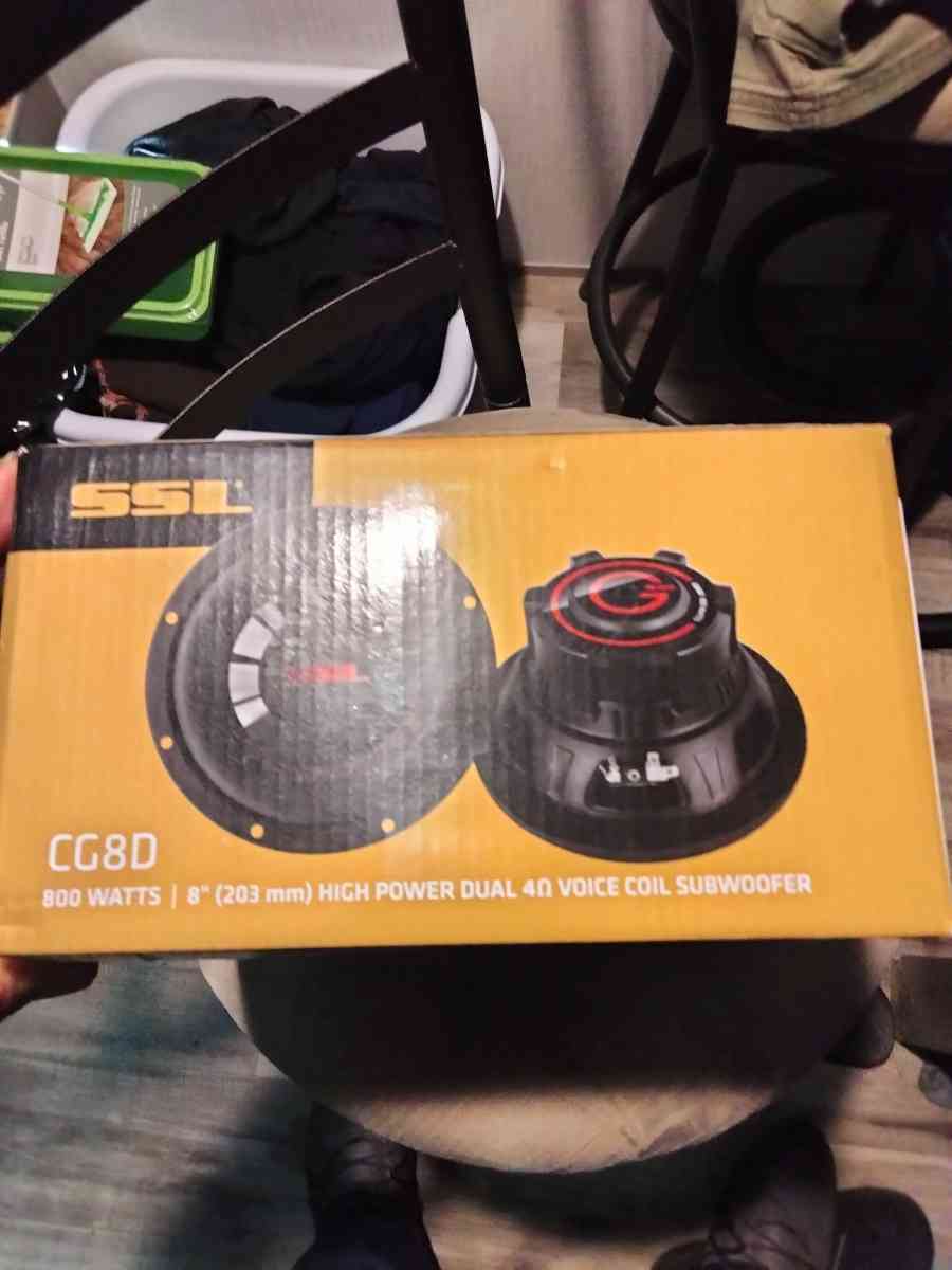 8 inch subwoofer 800watt - Commerce, Georgia - FleaMarketBay