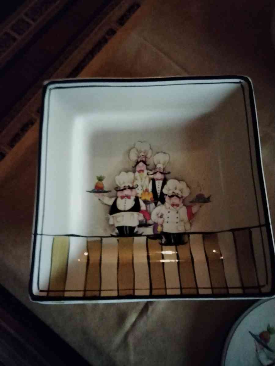 chef dish set - Spanaway, Washington - FleaMarketBay