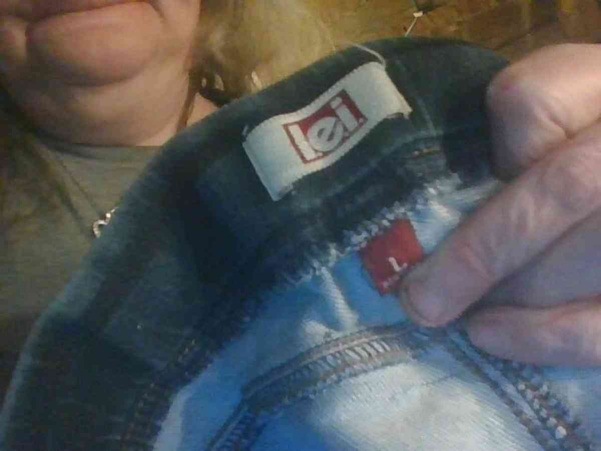 Womens size Large strechy Jean Pants - Alliance, Ohio - FleaMarketBay