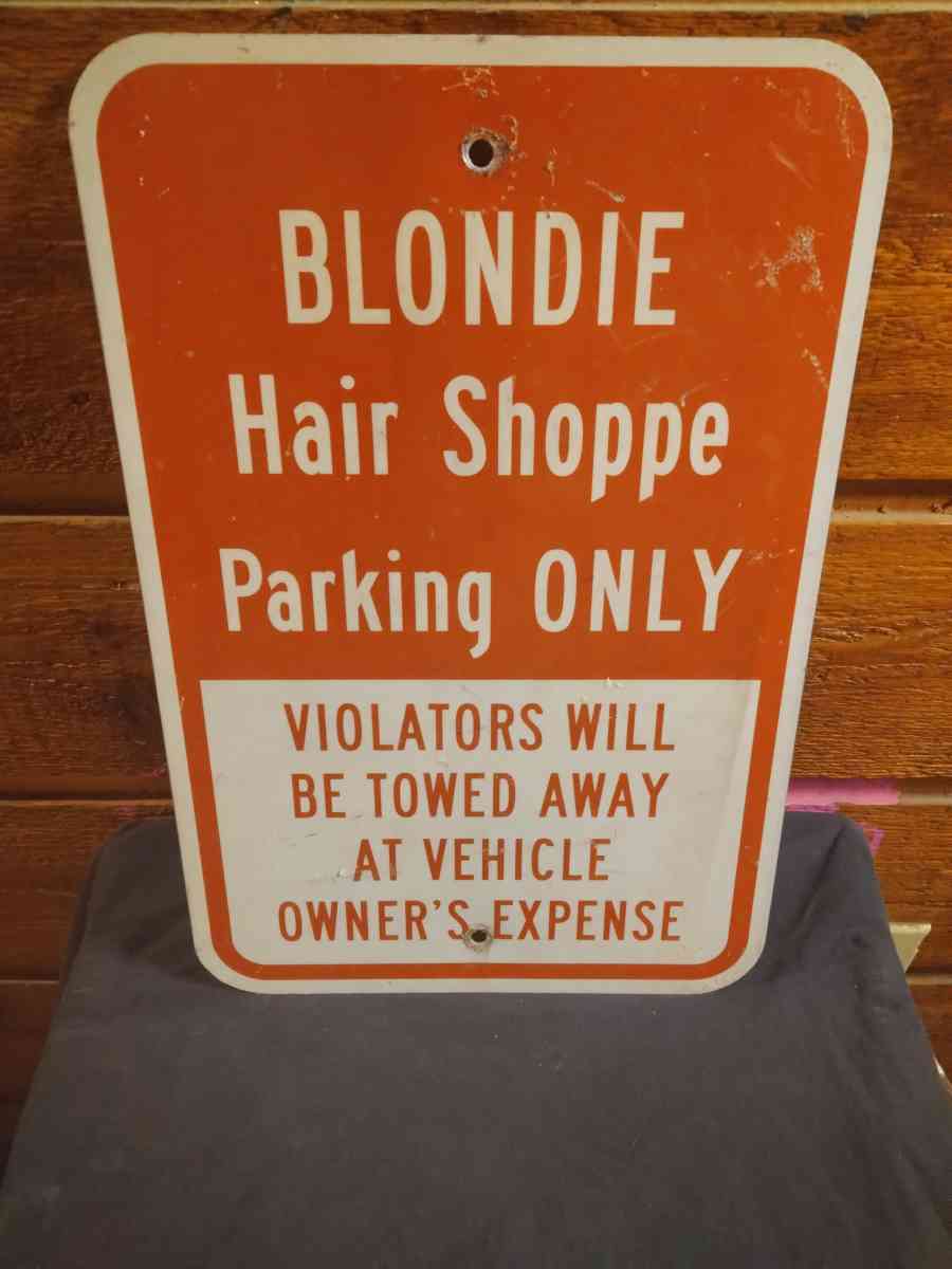 Parking Signs - Wadsworth, Ohio
