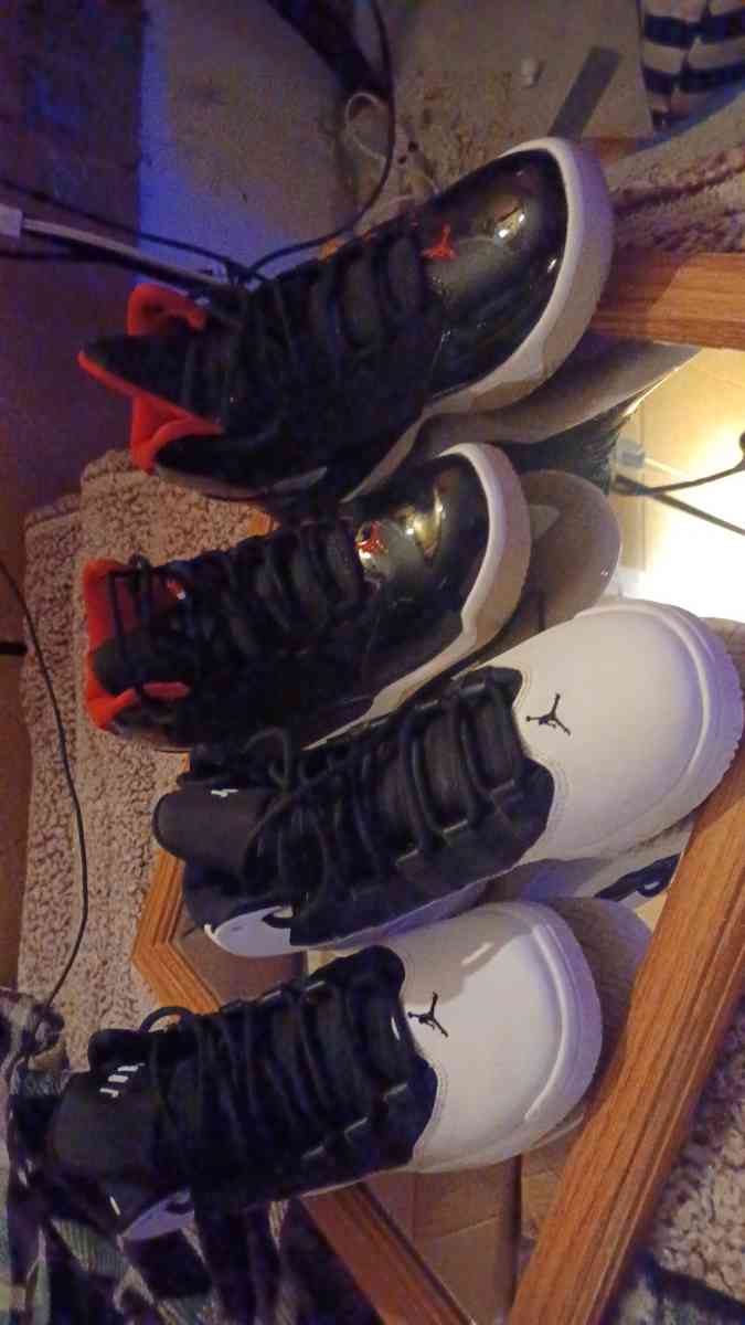 2 pair Nike Jordan Shoes - Fort Worth, Texas - FleaMarketBay