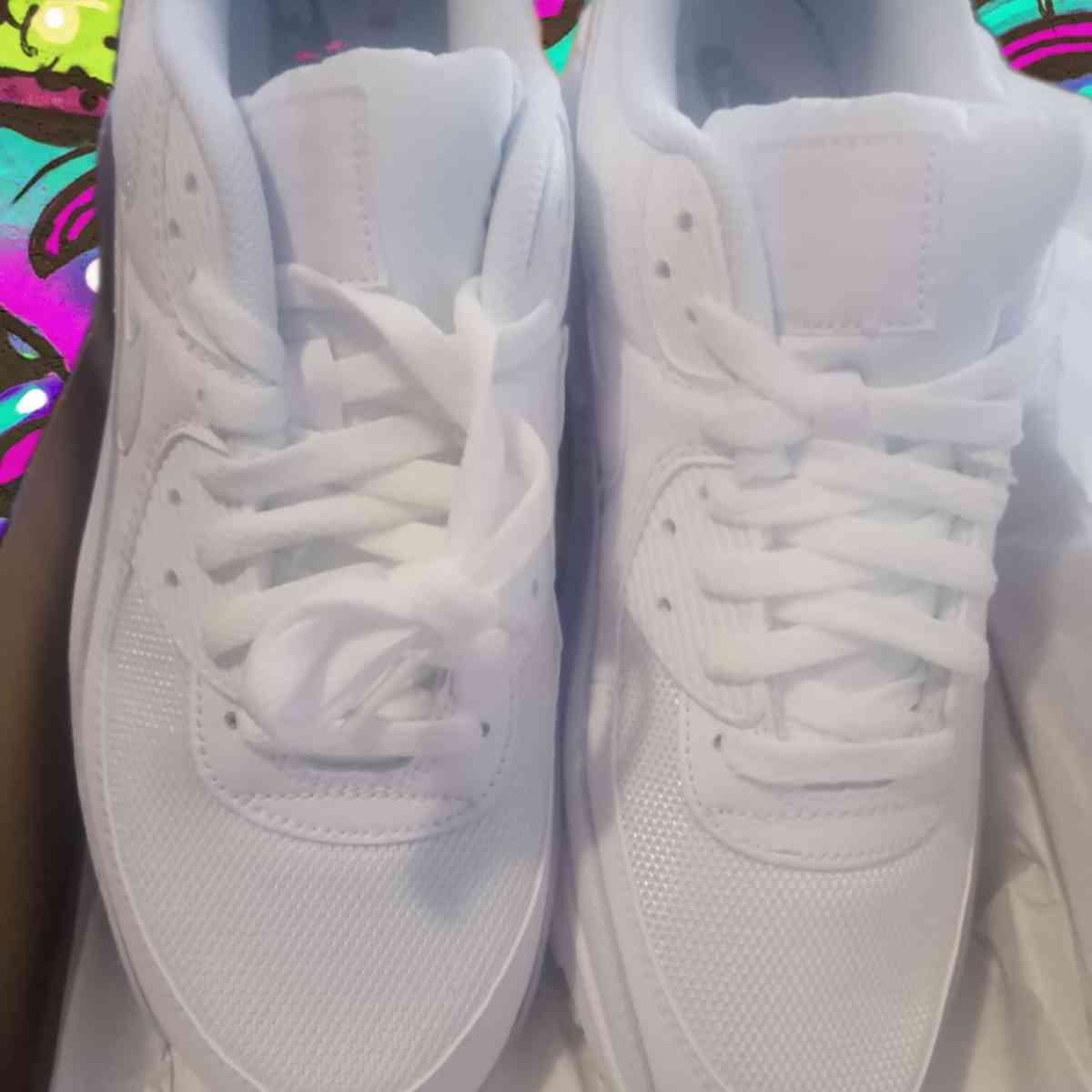 white mens shoes - Massillon, Ohio
