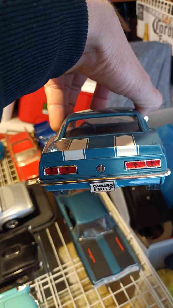 escala 118 - Abington, Pennsylvania - FleaMarketBay