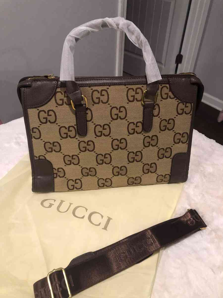 new purse for women - Antioch, Tennessee - FleaMarketBay