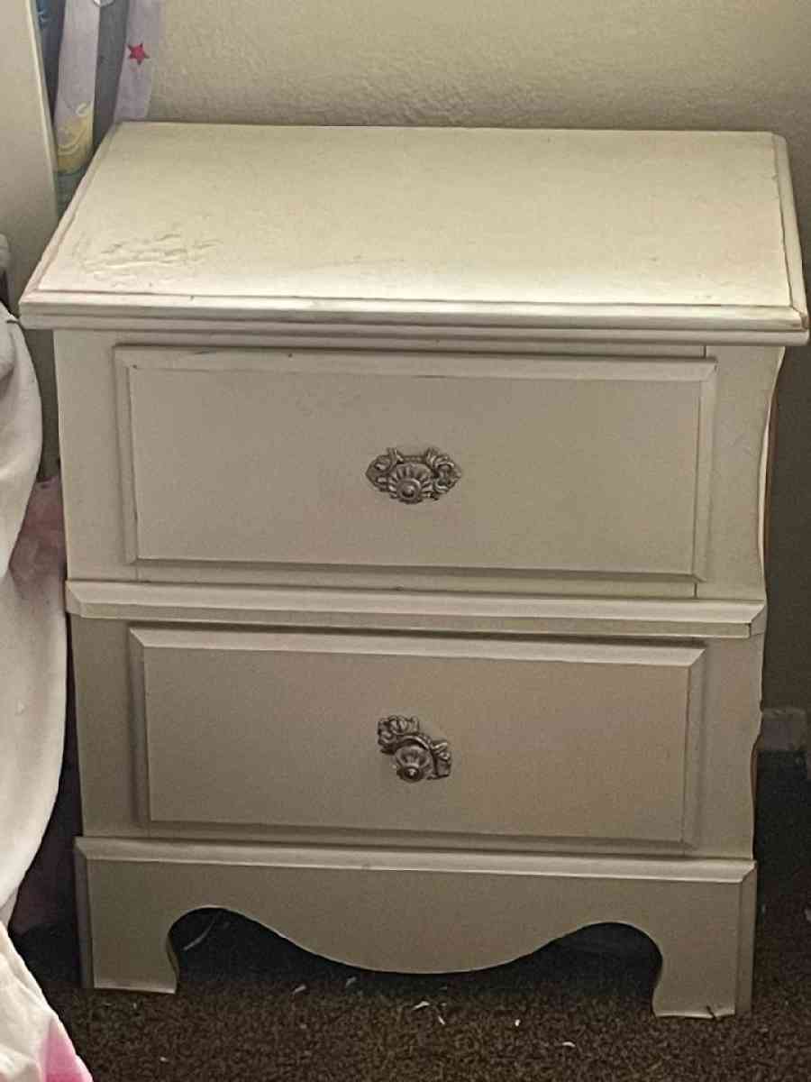 nightstand - El Paso, Texas