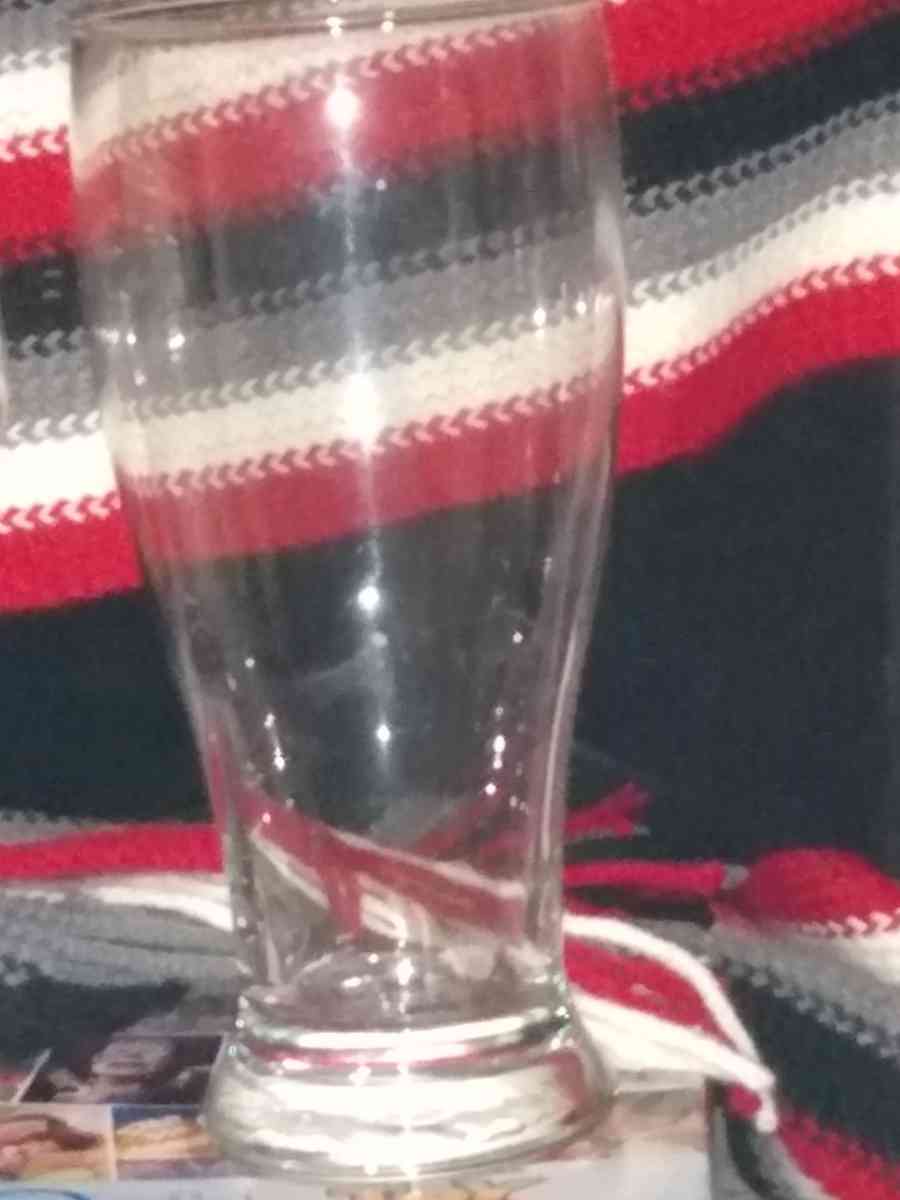 cups glass very good condition - Mobile, Alabama - FleaMarketBay
