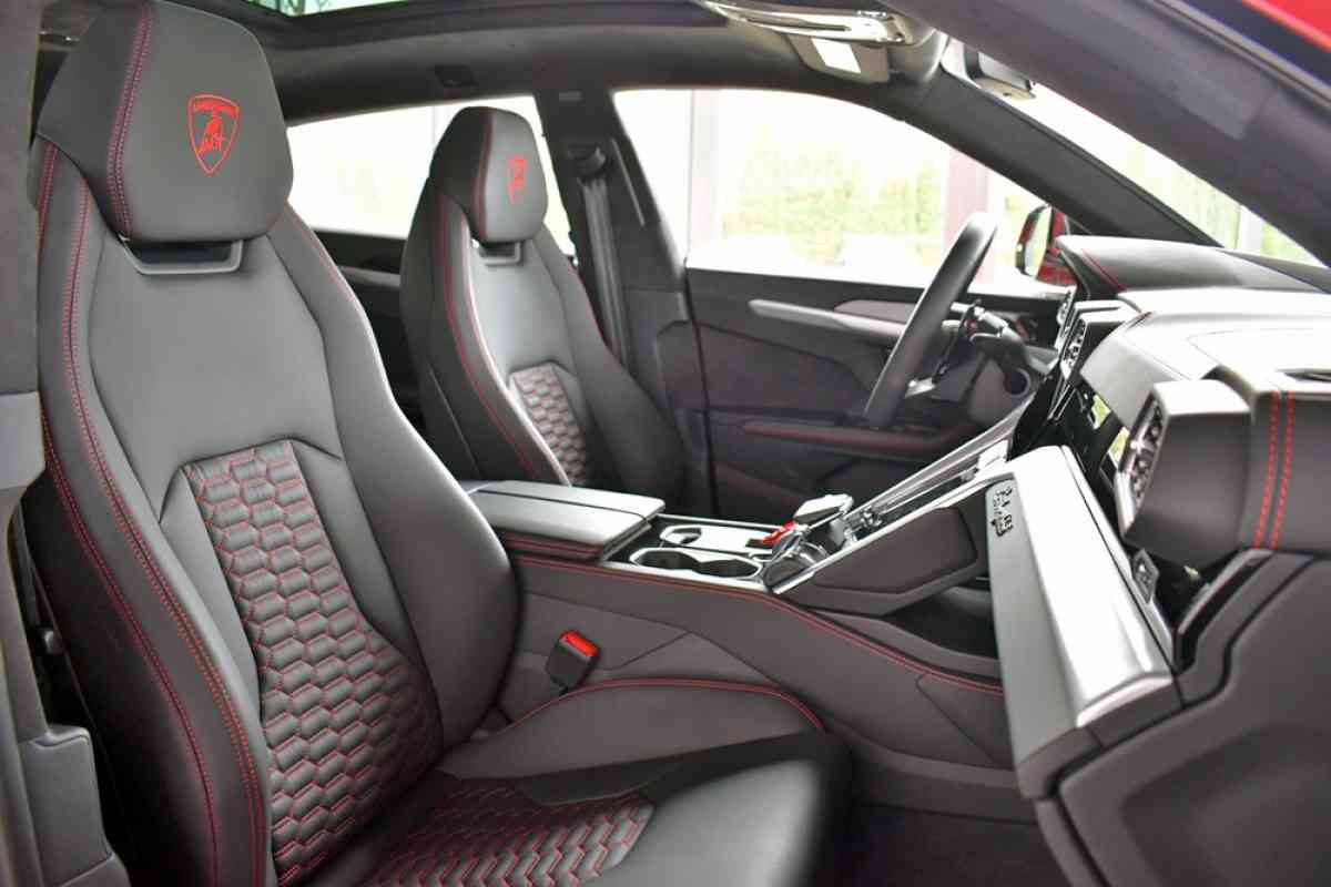 Lamborghini urus - Alicia, Arkansas - FleaMarketBay