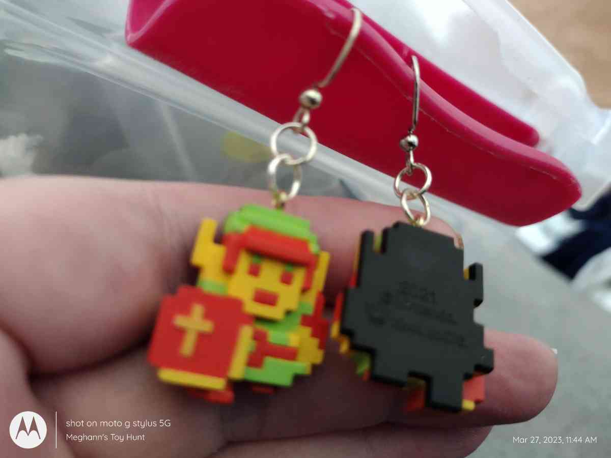 Legend of Zelda Earrings - Saint Charles, Missouri - FleaMarketBay
