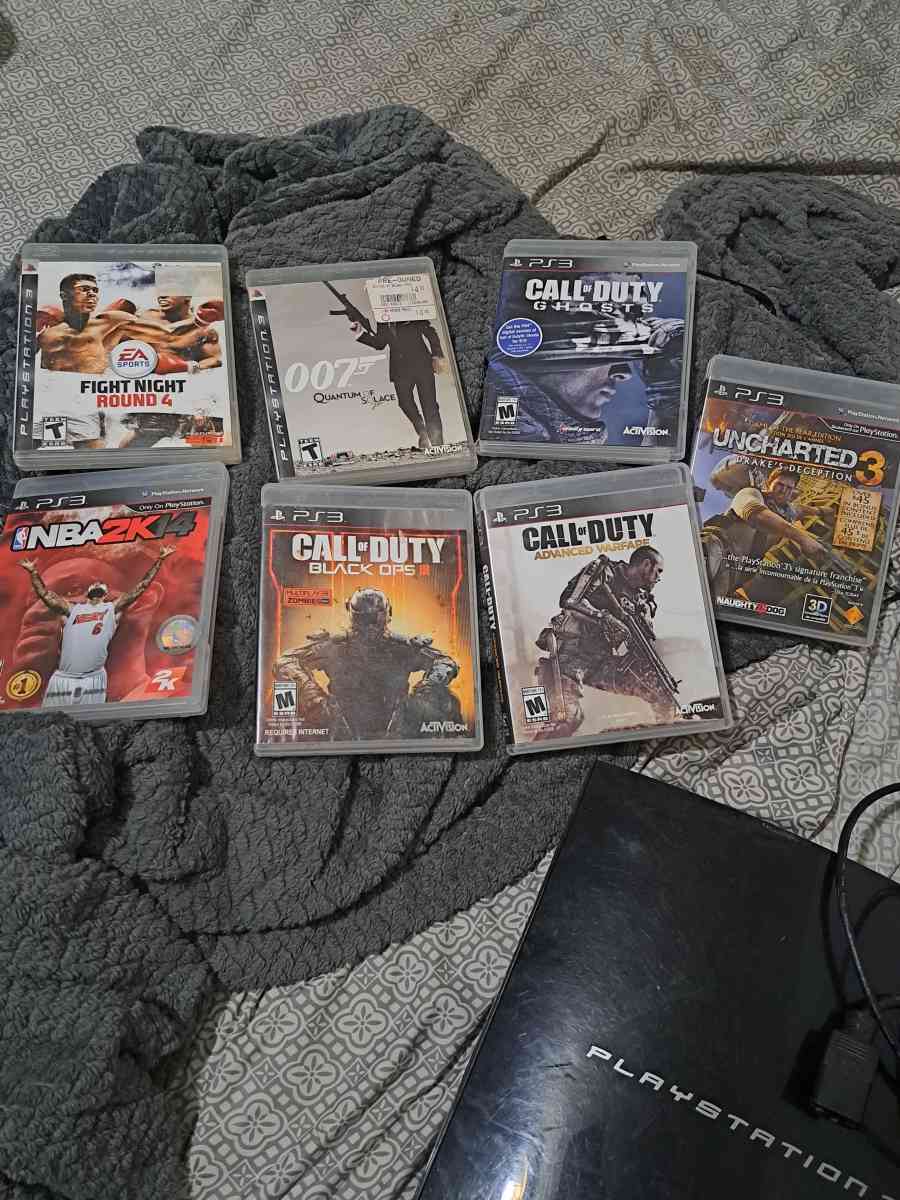 Im selling this ps3 with 7 games  without controllers - Millsboro, Delaware - FleaMarketBay