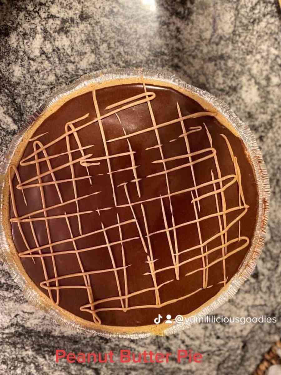 Easter Pies - Novi, Michigan - FleaMarketBay