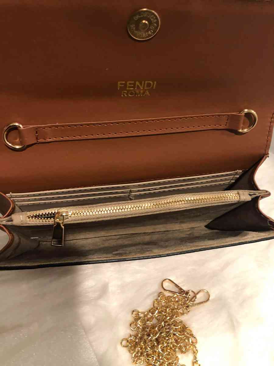 new womens crossbody bag - Antioch, Tennessee - FleaMarketBay