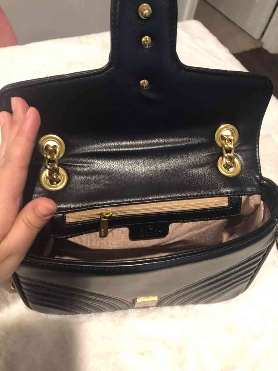 New crossbody bag for women - Antioch, Tennessee - FleaMarketBay