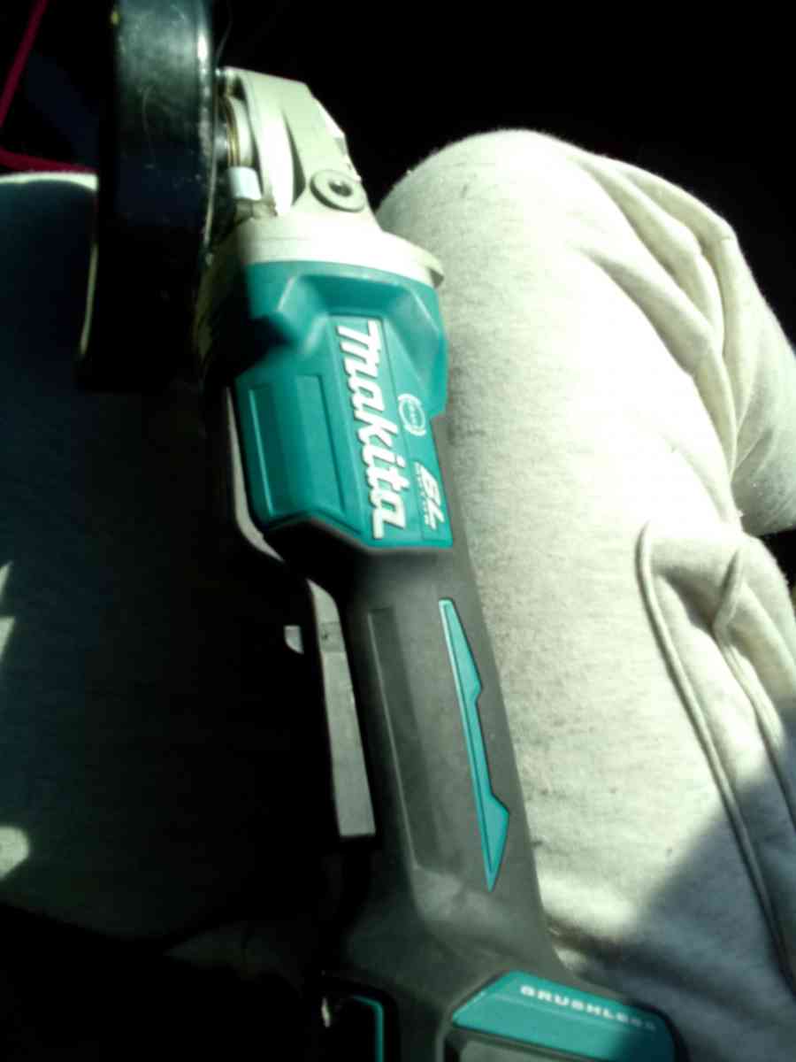 Makita grinder - San Joaquin, California