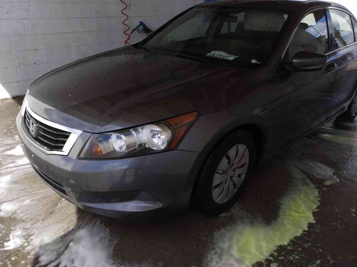 cars and trucks - San Bernardino, California - FleaMarketBay