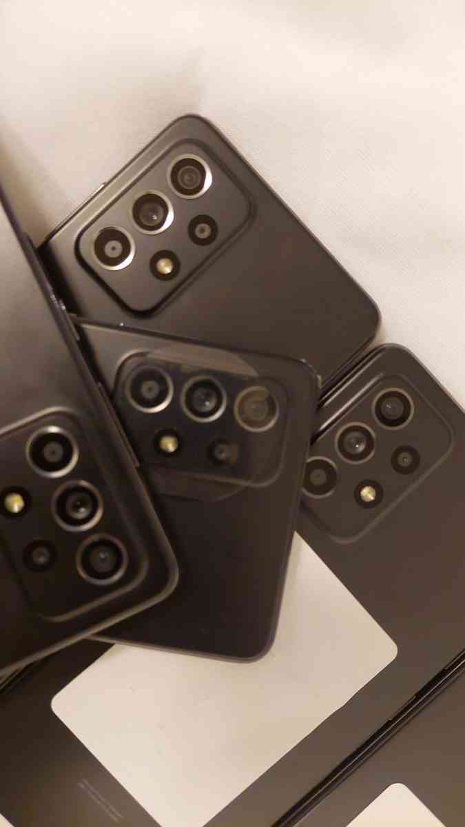 Samsung Galaxy A52 5g 128 gb excelente condiciones - Denver, Colorado