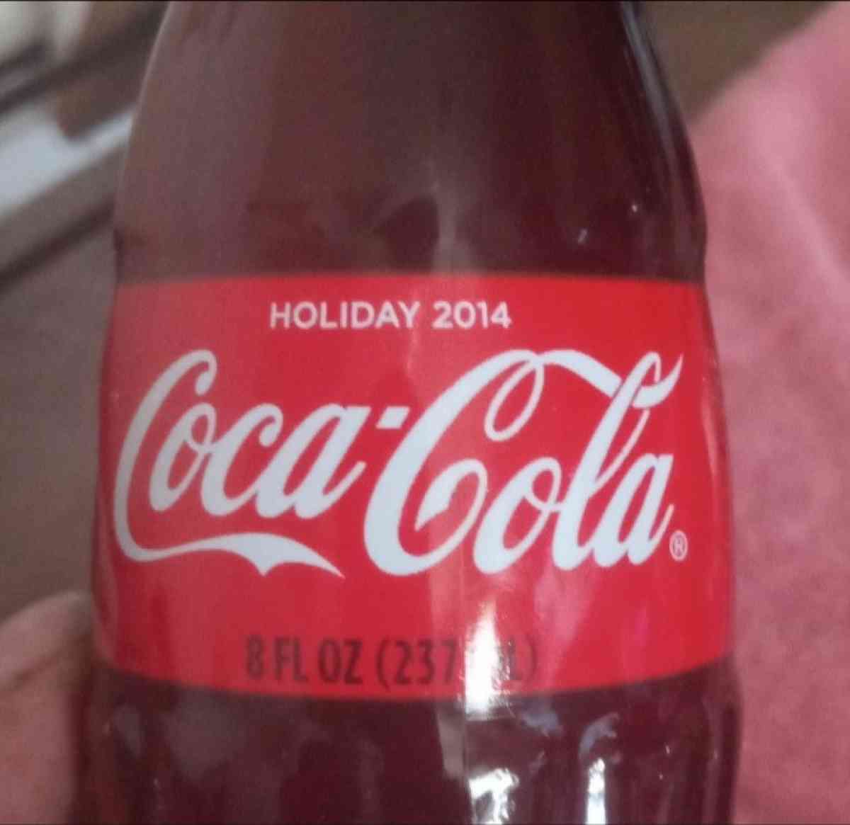 COCA COLA Holiday 2014 8fl Ounce Glass Bottle - Middletown, Ohio - FleaMarketBay