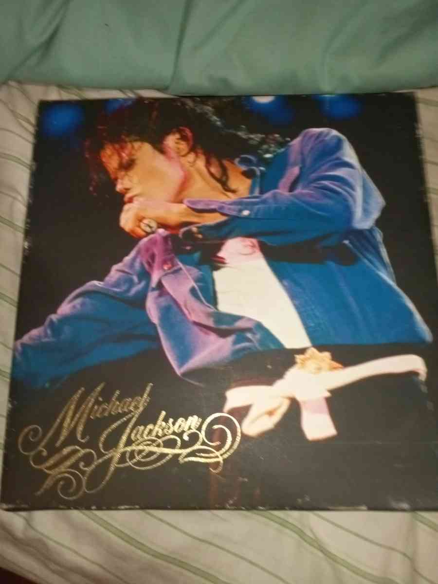 Michael Jackson photos - Liberty, Mississippi - FleaMarketBay