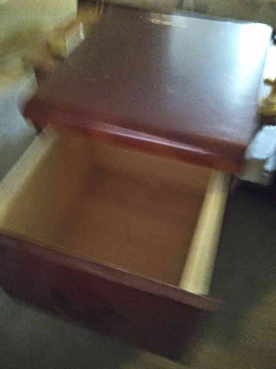 small dresser - California, Maryland - FleaMarketBay