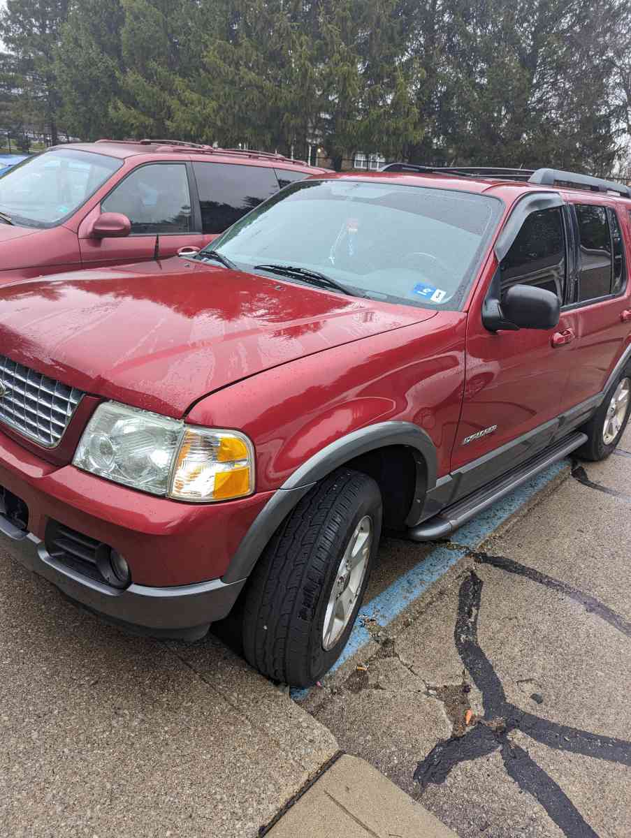 2005 Ford Explorer XLT 4X4 - Anderson, Indiana - FleaMarketBay