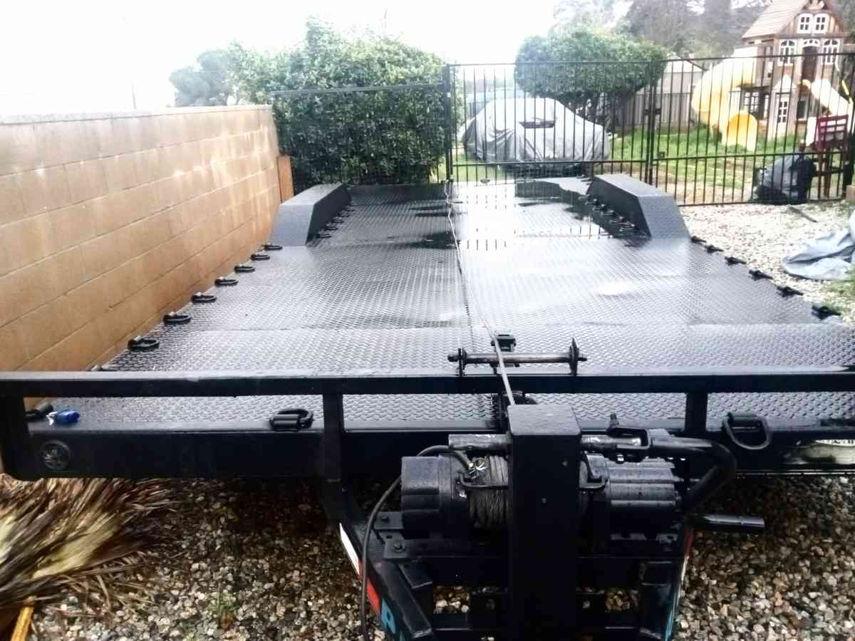 PJ Equipment trailer Car hauler - Adelanto, California - FleaMarketBay