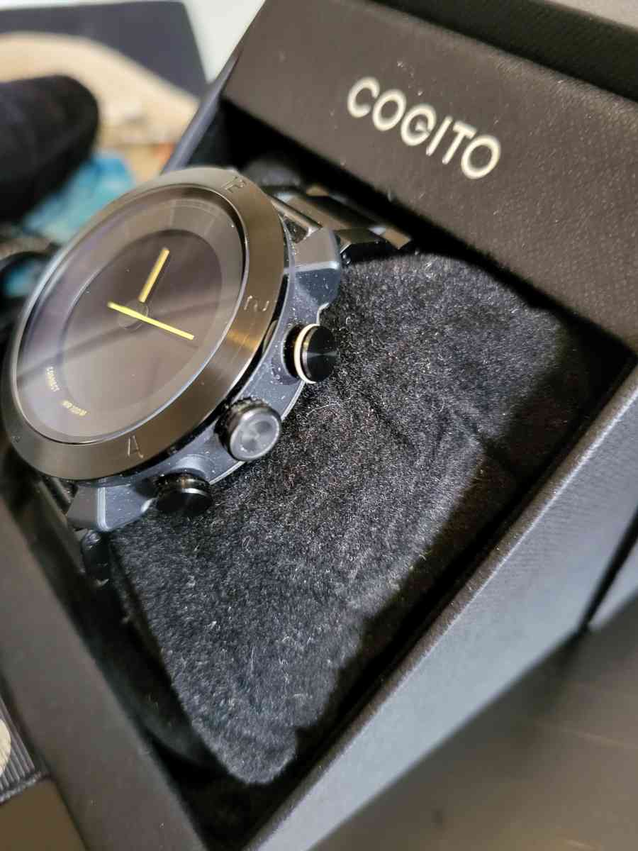 Cognito Classic Smart Watch - Fort Wayne, Indiana - FleaMarketBay