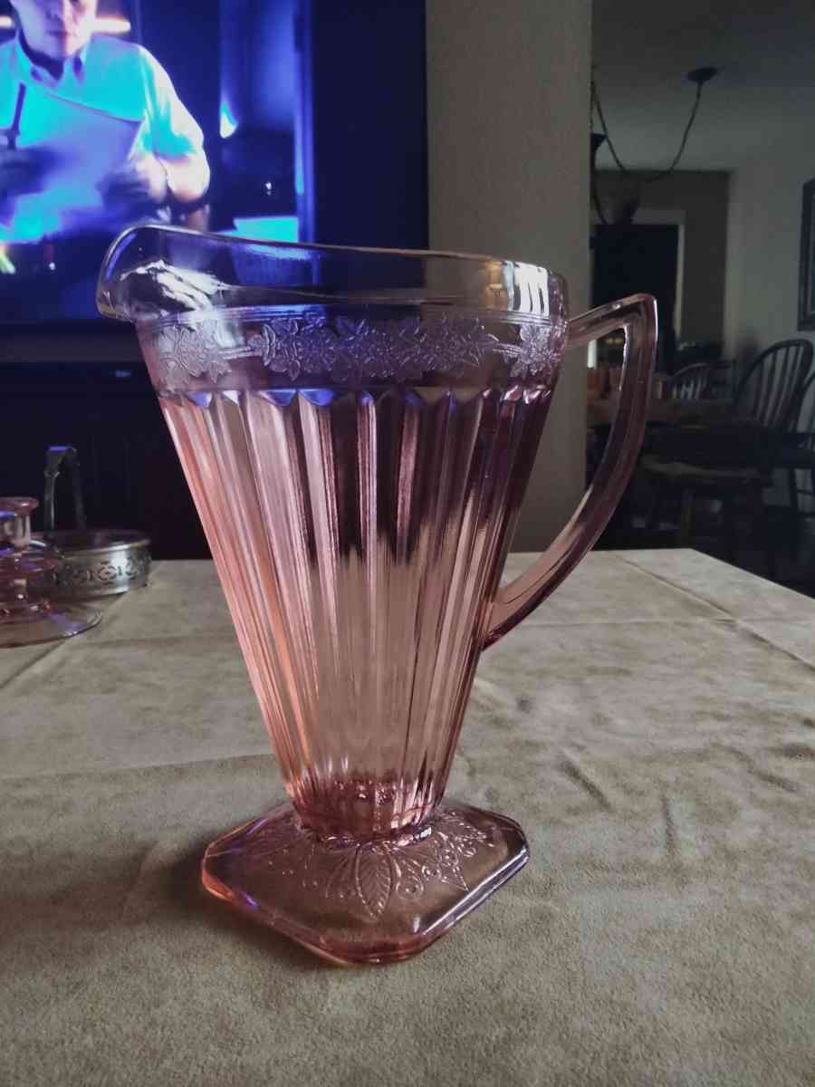 1940  vintage pink glassware - Spanaway, Washington - FleaMarketBay