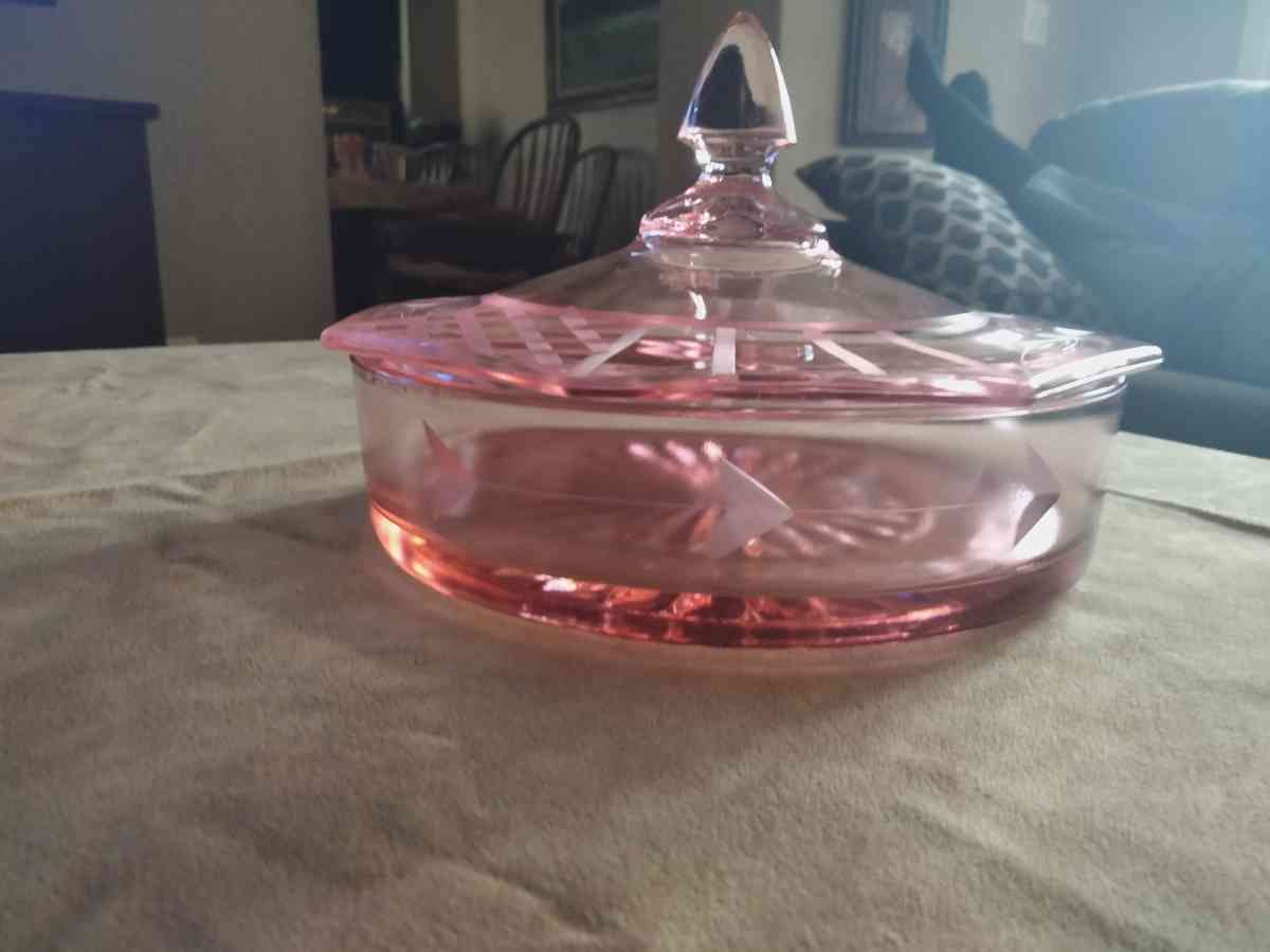1940  vintage pink glassware - Spanaway, Washington