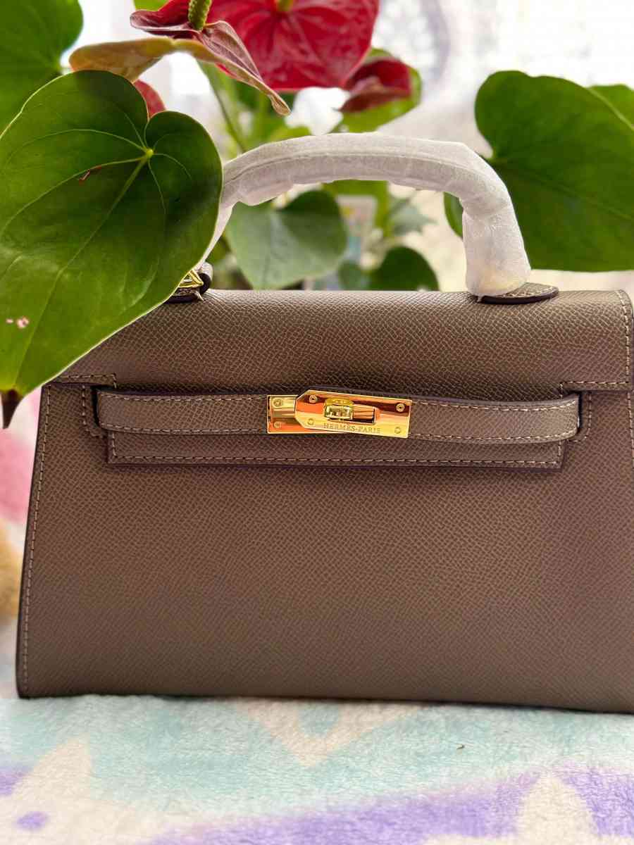 cute purse - Alicia, Arkansas - FleaMarketBay