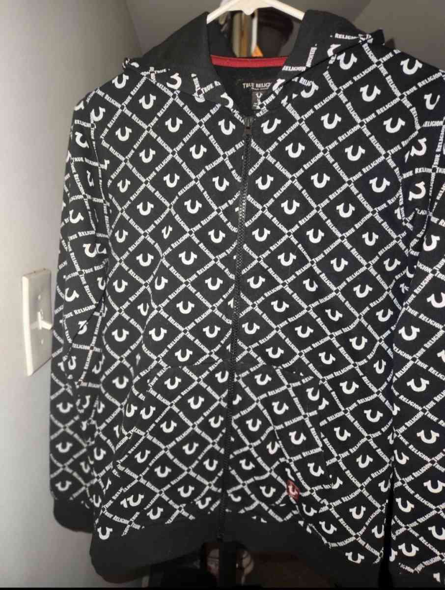 True Religion zip up hoodie - Wilmington, Delaware - FleaMarketBay