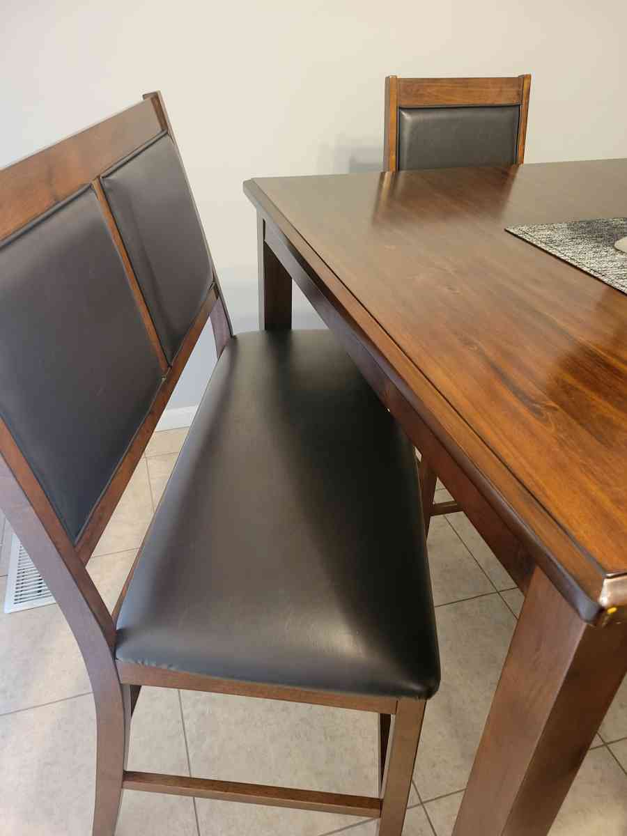 kitchen table - Plainfield, Illinois - FleaMarketBay