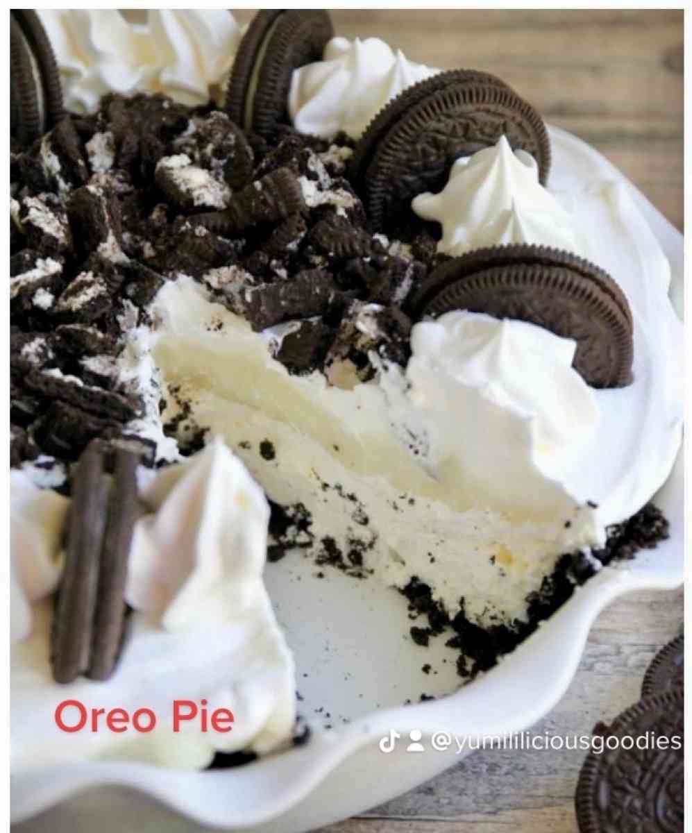 Easter Pies - Novi, Michigan - FleaMarketBay