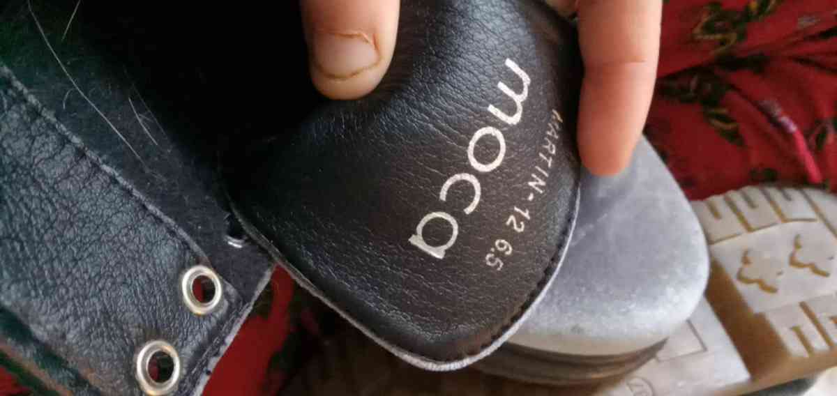 boots - Reno, Nevada - FleaMarketBay