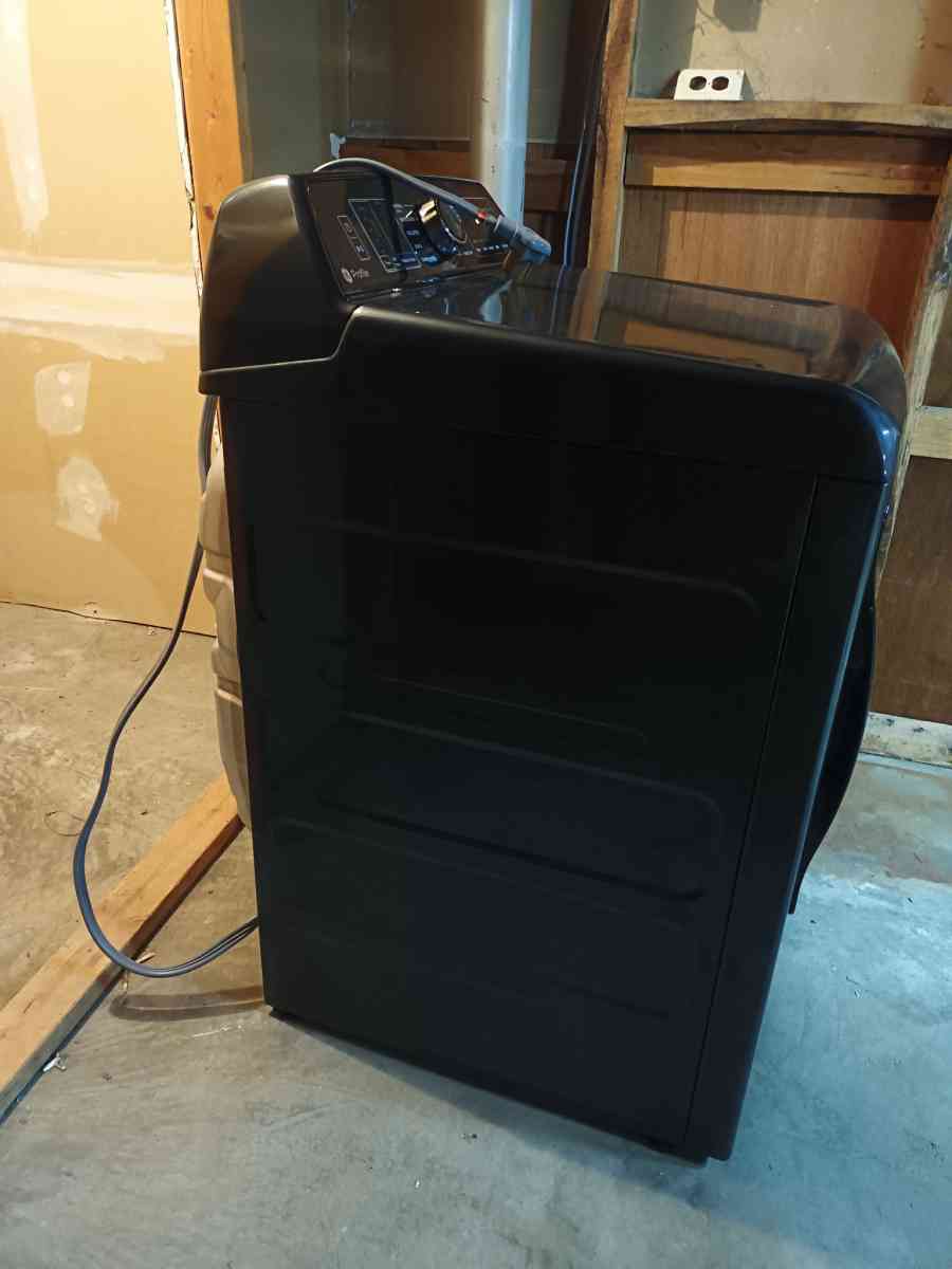 GE Profile Electric Dryer - Cincinnati, Ohio - FleaMarketBay