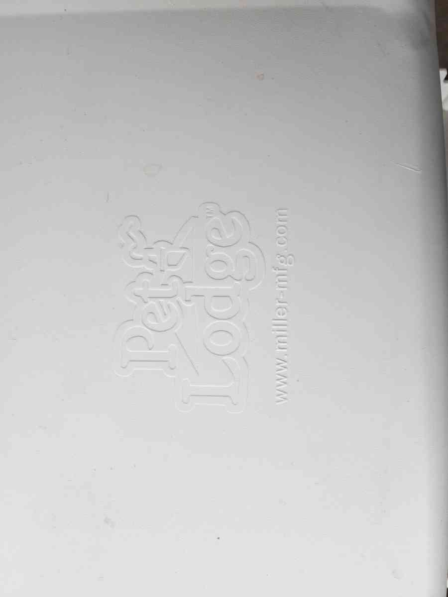 Pet Lodge 33x23x22 dog crate - Fort Worth, Texas - FleaMarketBay