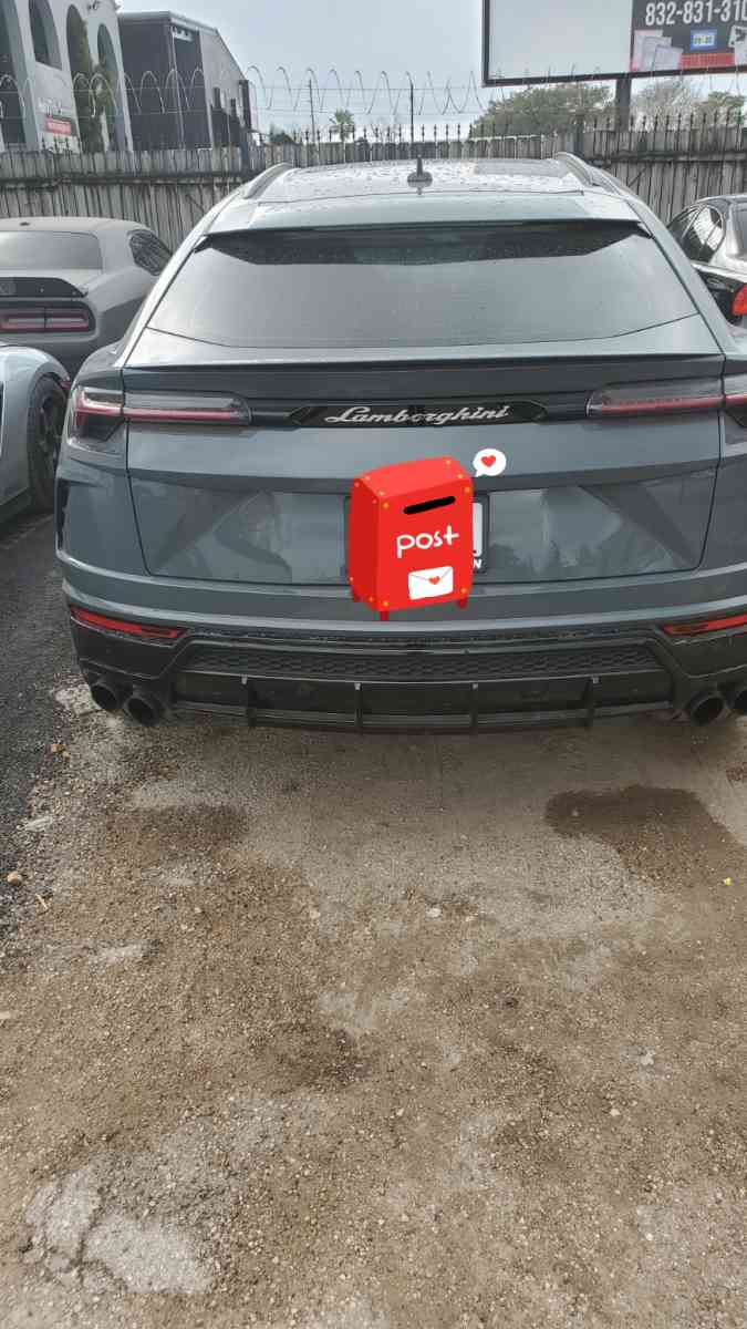 Lamborghini urus - Alicia, Arkansas - FleaMarketBay