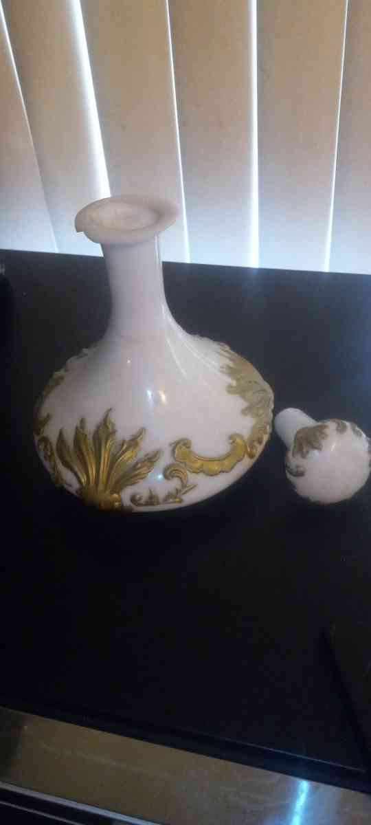 Genie Lamp - Tampa, Florida - FleaMarketBay