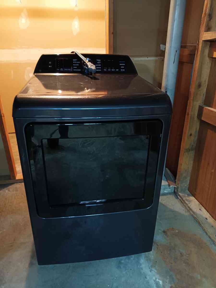 GE Profile Electric Dryer - Cincinnati, Ohio