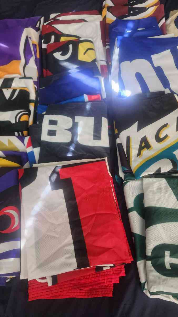 NFL FOOTBALL FANS OUTDOOR INDOOR FLAGS 3 X 5 - Los Angeles, California - FleaMarketBay