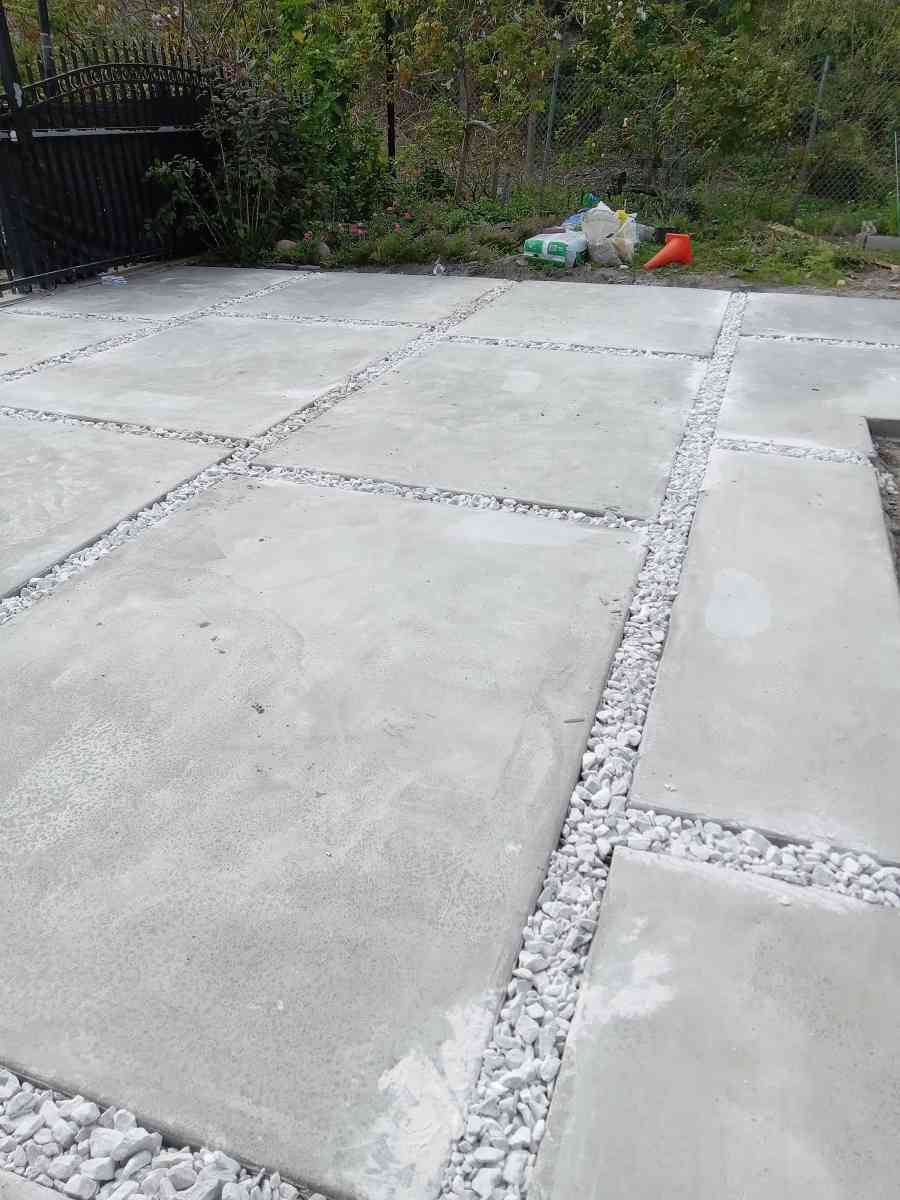 concrete - Miami, Florida - FleaMarketBay