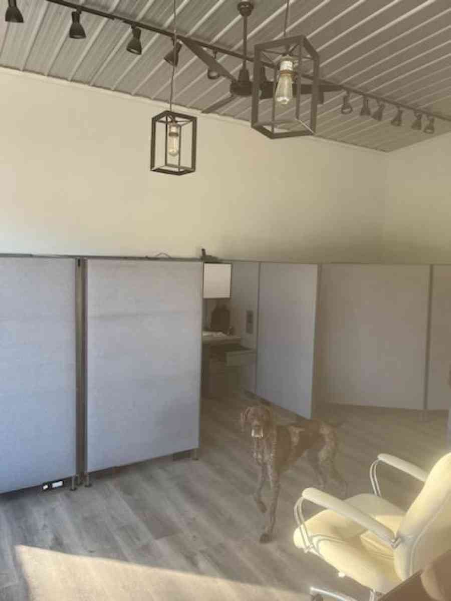cubicles and file cabinets - Villa Rica, Georgia - FleaMarketBay