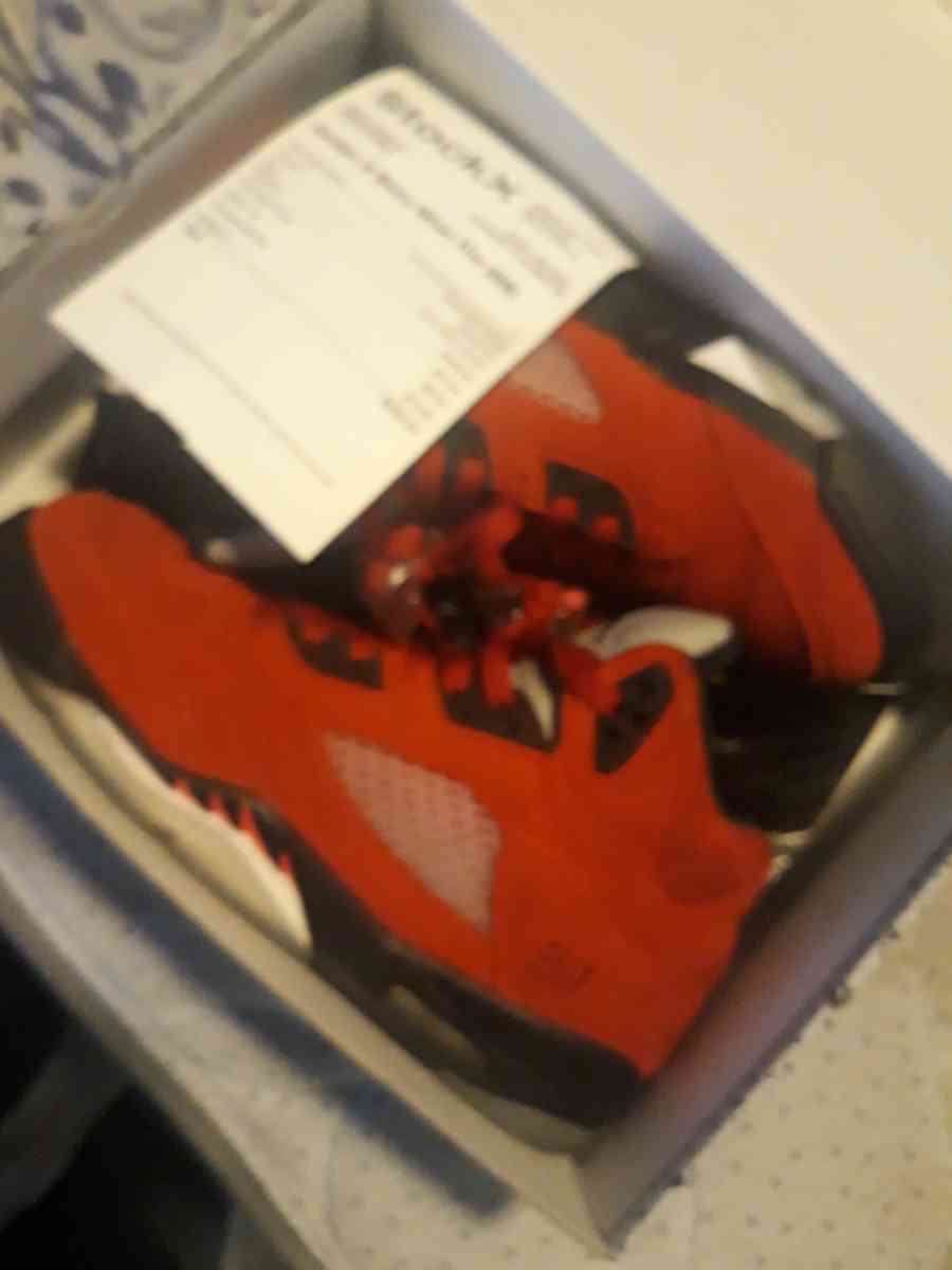 jordan 5s - Houston, Texas - FleaMarketBay